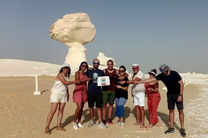 White Desert & Bahariya Oasis: Overnight Camping under Egypt's Chalk Formations photo 4