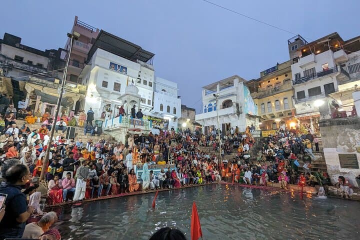 Walking Pushkar: Guided Cultural Walk Around Pushkar Lake & Temples