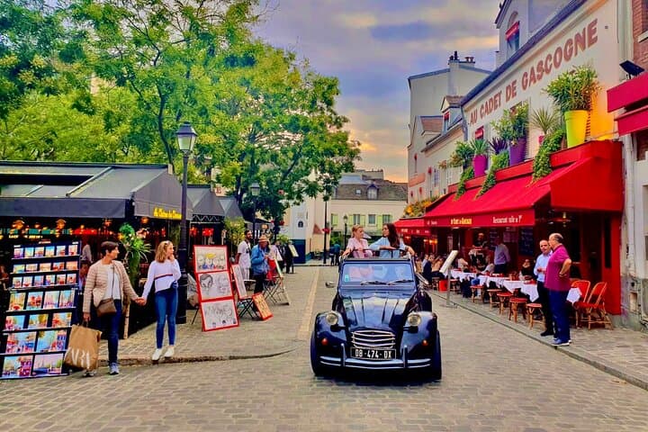 Private Citroën 2CV Ride in Paris: 2-Hour Vintage City Tour photo 6