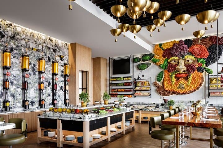 Gastronomy at Atlantis The Royal: Dubai Fine Dining with Underwater Views