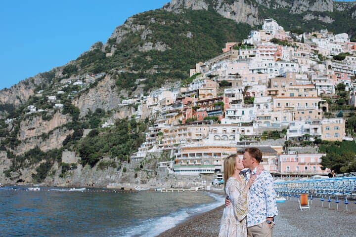 Positano Private Photoshoot — 1-Hour Beach and Village Portrait Session photo 1
