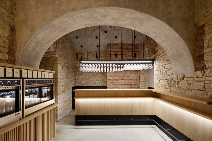 Prague Krizikova: 2-Hour Wine Tasting in a Historical Cellar