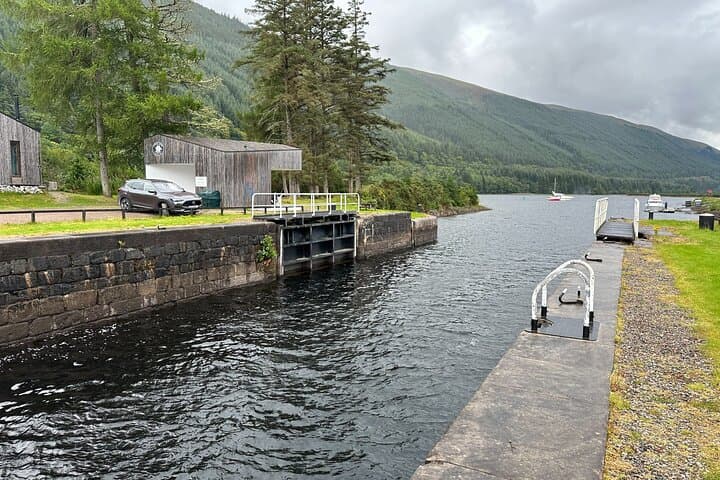 3-Day Scottish Highlands Tour from Glasgow: B&B Stays, Glencoe, Skye and Loch Ness photo 2
