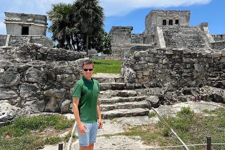 Tulum Day Trip: Casa Tortuga Cenotes, Tulum Ruins & Ven a la Luz Sculpture photo 4