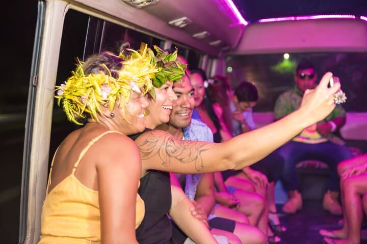 Rarotonga Going Troppo Nightlife Tour — Safe 4-Hour Island Bar-Hop photo 4