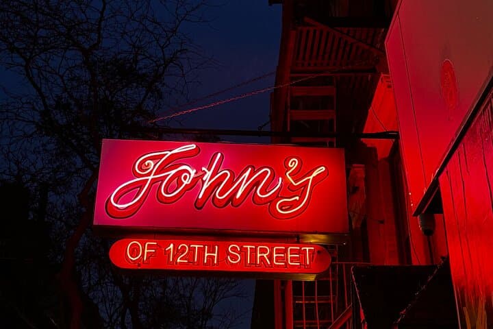 NYPD-Led Mafia & Little Italy Food Walking Tour in NYC photo 2