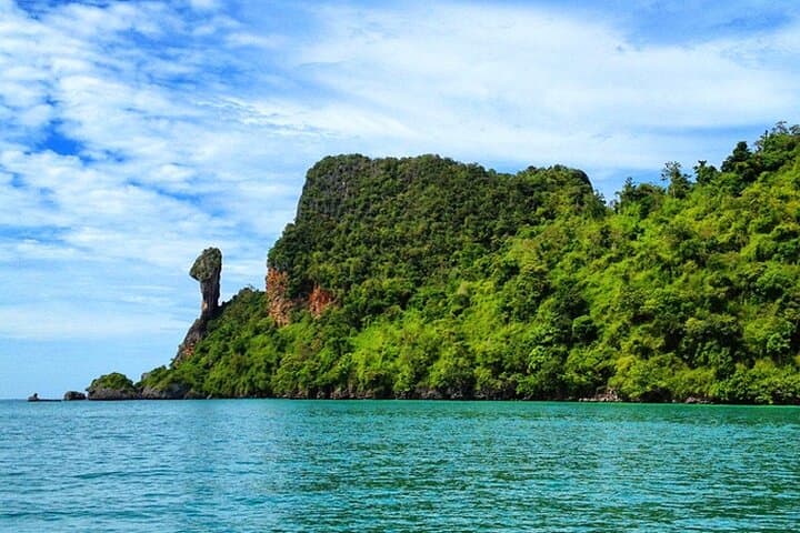 Krabi 4 Islands Long-Tail Boat Tour: Phra Nang, Chicken, Tup & Poda in One Day photo 3
