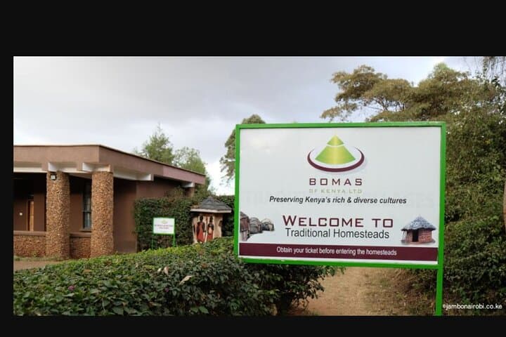 Bomas of Kenya Cultural Tour — Traditional Dance, Village Walks & Cultural Insights Near Nairobi