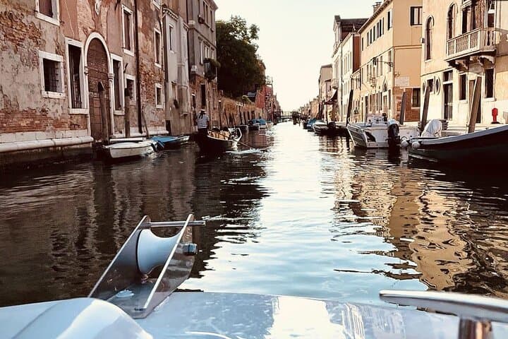 Private Venice Lagoon Boat Tour to Murano, Burano & Torcello with Skipper
