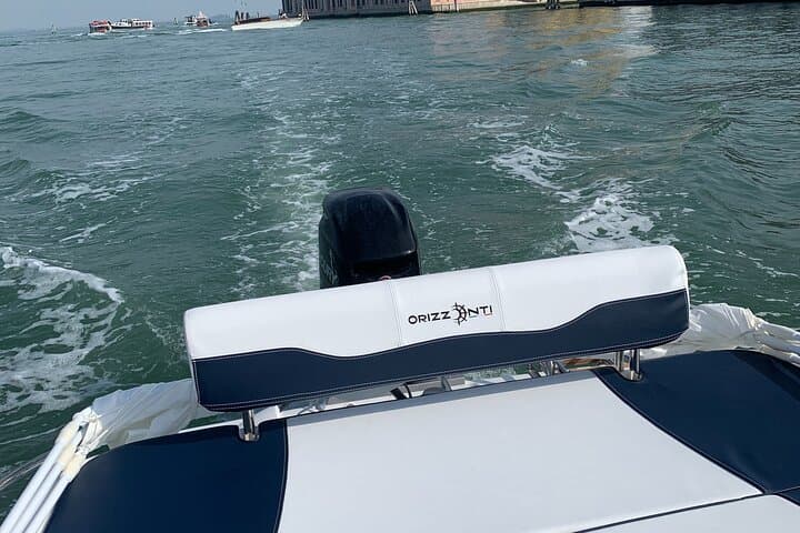 Private Venice Lagoon Boat Tour to Murano, Burano & Torcello with Skipper photo 4