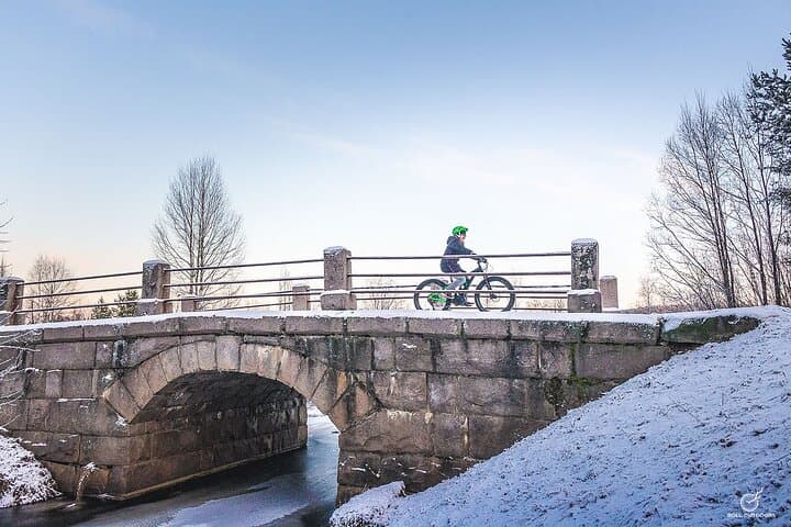 Winter E-Fatbike Tour in Rovaniemi — Riversides of Kemijoki & Ounasjoki