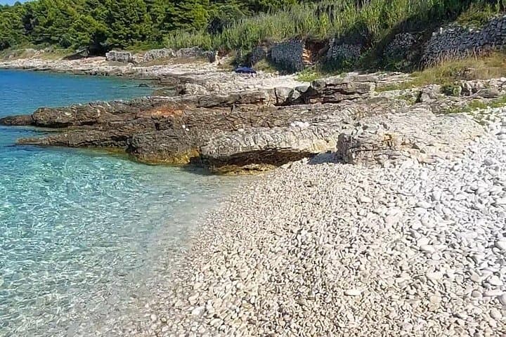 Early-Morning Korčula Secret Beach: Quiet Swim on an Off-the-Path Adriatic Shore photo 1
