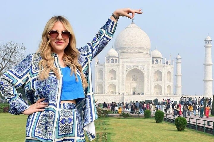 Taj Mahal Day Trip by Superfast Train from Delhi — Complete Visitor Guide