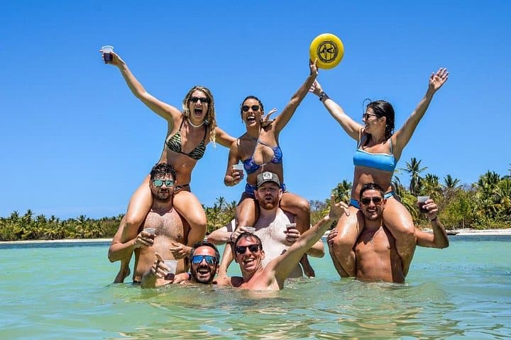Punta Cana Catamaran Party Cruise with Open Bar & Snorkeling in Bávaro photo 3