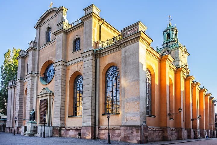 Stockholm Archipelago Cruise and Gamla Stan Private Walking Tour photo 4