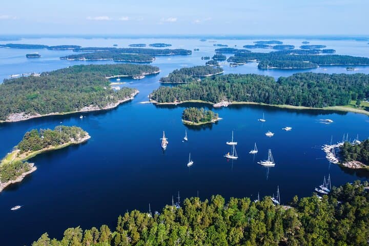 Stockholm Archipelago Cruise and Gamla Stan Private Walking Tour photo 5