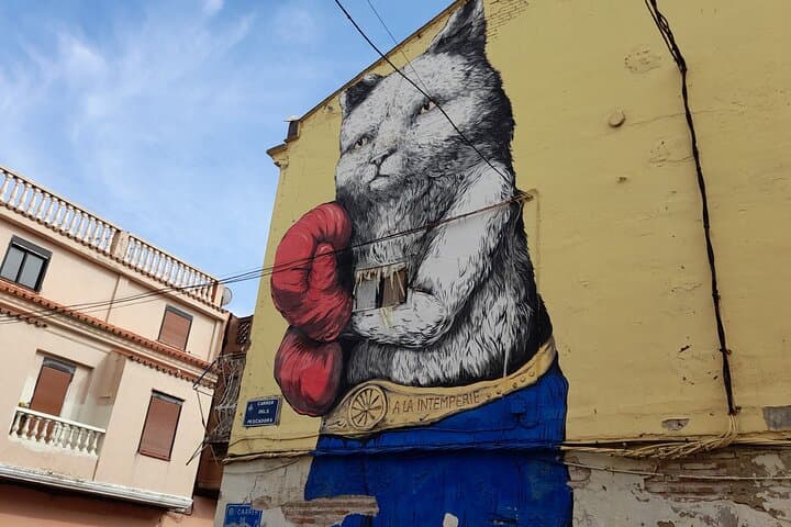 El Cabañal Exploration Game: Self-Guided Walking Tour of Valencia's Fishing Quarter photo 4