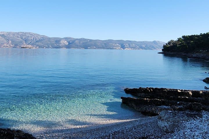 Early-Morning Korčula Secret Beach: Quiet Swim on an Off-the-Path Adriatic Shore photo 3