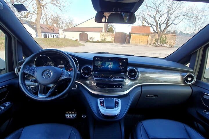 Private Prague to Salzburg Transfer — Comfortable Mercedes Minivan Ride (5 hrs) photo 4
