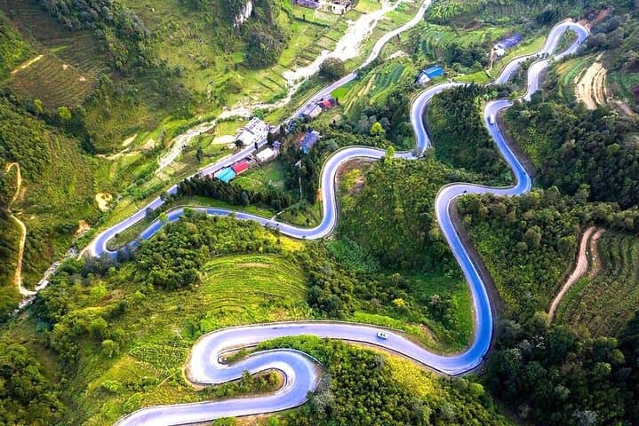 Ha Giang Loop Motorbike Adventure: 3-Day Ride Over Ma Pi Leng and Tu San Canyon photo 5