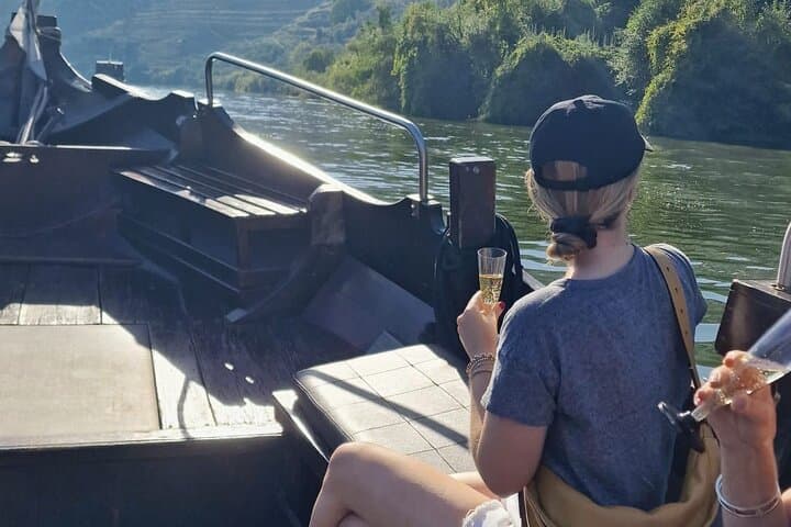 Douro Valley Premium: Boat Cruise, Lunch & Two Winery Tastings photo 6