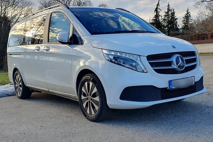 Private Prague to Salzburg Transfer — Comfortable Mercedes Minivan Ride (5 hrs)