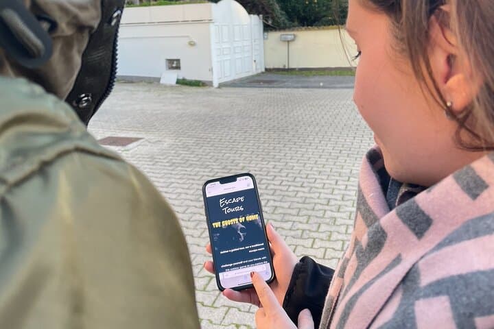 Ghosts of Rome Outdoor Escape: 3-Hour Mobile Puzzle Walk photo 2