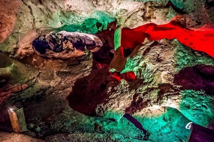 Climb Dunn's River Falls & Explore Green Grotto Caves: Montego Bay Day Tour photo 3