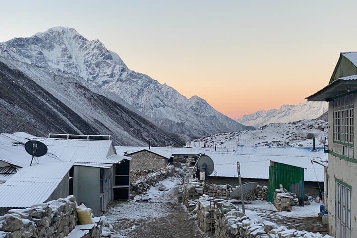 Everest Base Camp Trek: 13-Day Classic Trek from Lukla to Kala Patthar photo 2