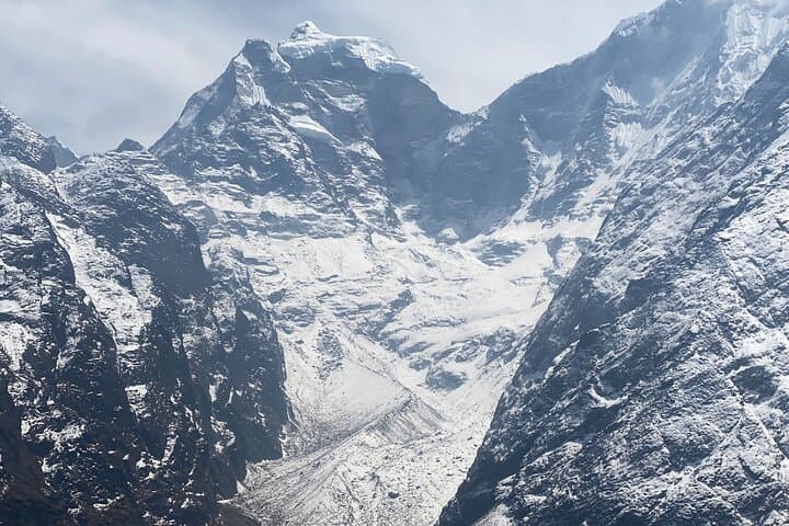 Everest Base Camp Helicopter Tour: Scenic Helicopter Flight from Kathmandu to EBC photo 4