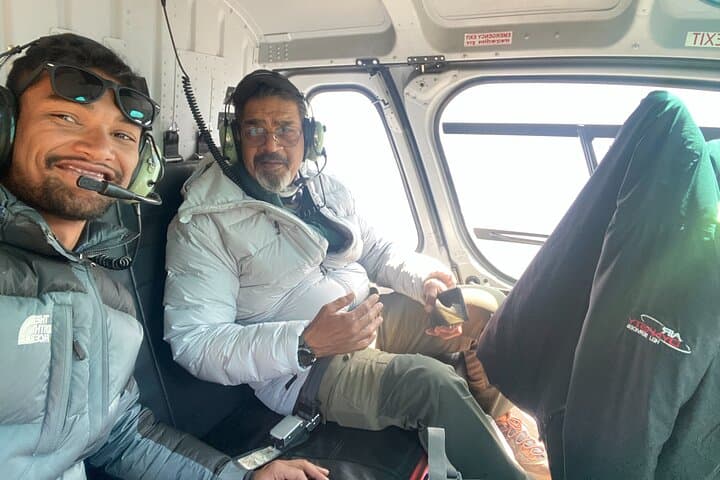 Everest Base Camp Helicopter Tour: Scenic Helicopter Flight from Kathmandu to EBC photo 3