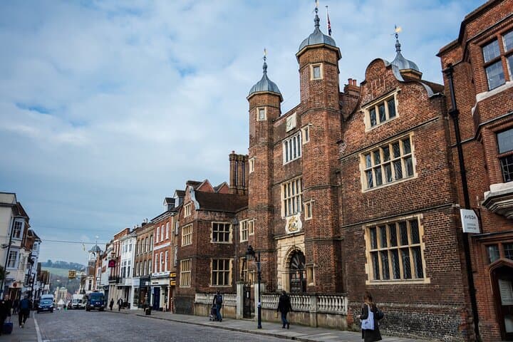 Guildford Walking Tour: Tudor Streets, Castle Gardens & River Wey Stroll photo 2