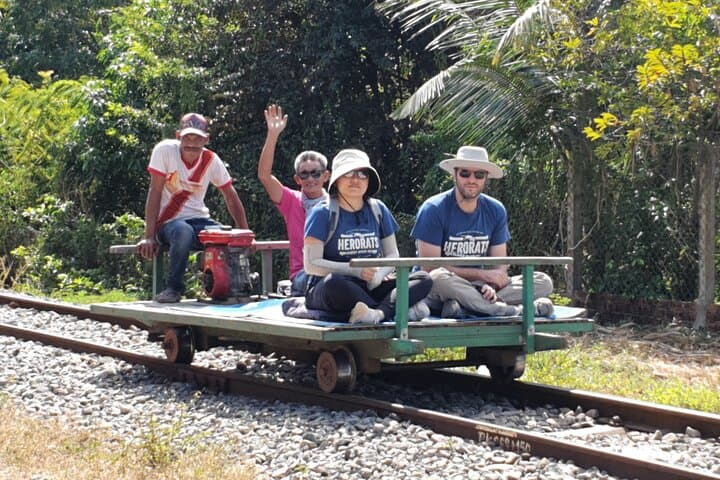 Siem Reap to Battambang: Bamboo Train, Killing Caves & Sunset Day Trip