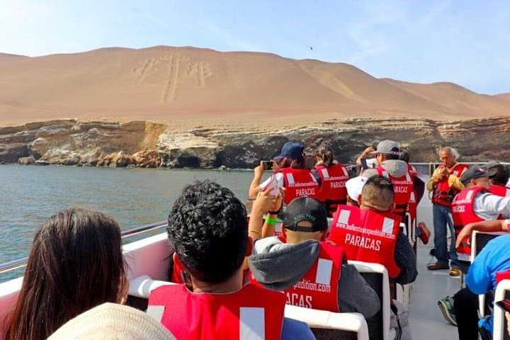 Ballestas Islands Boat Tour from Paracas — 2-Hour Wildlife Cruise photo 3