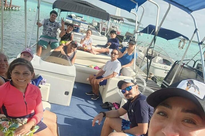 Pontoon Tour of Bacalar Lagoon: Swim Cenotes & See Stromatolites photo 3