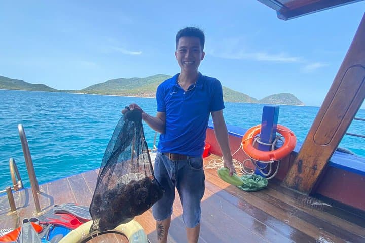 Private Snorkeling and BBQ Cruise in Nha Trang Bay photo 5