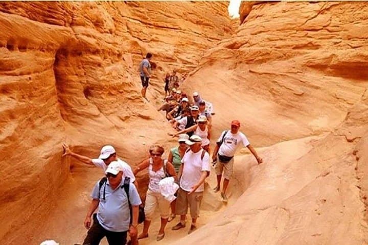 Dahab Blue Hole & Salama Canyon Safari: Snorkel, Hike and Local Flavors photo 4