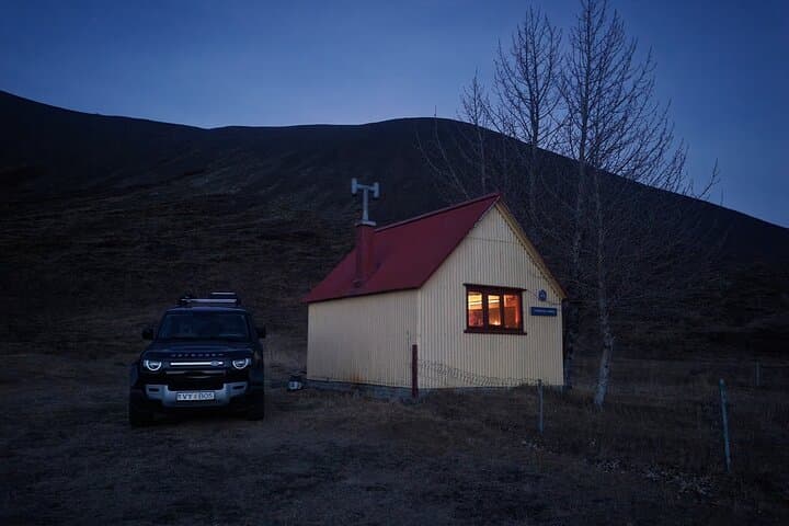 Iceland Backroads 4x4 Adventure and Mountain Hut Escape near Reykjavik photo 6