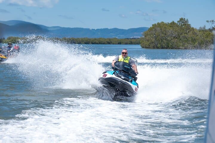 Bayside Jetski Hire: Four-Hour Moreton Bay Seadoo Rental photo 4