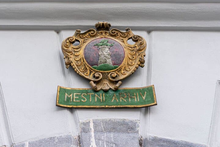 Ljubljana's Dragons Walking Tour: Dragon Bridge, Tivoli Park & Local Legends photo 5