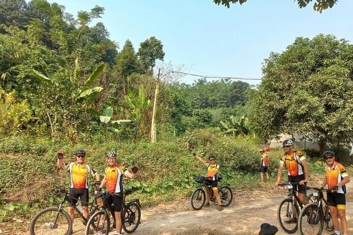 Hanoi to Ha Giang: 6-Day Private Cycling Through Vietnam’s Karst Plateau photo 3