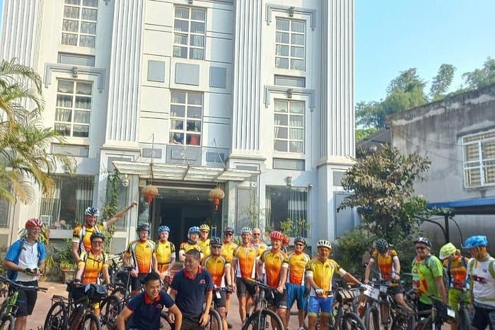 Hanoi to Ha Giang: 6-Day Private Cycling Through Vietnam’s Karst Plateau photo 5