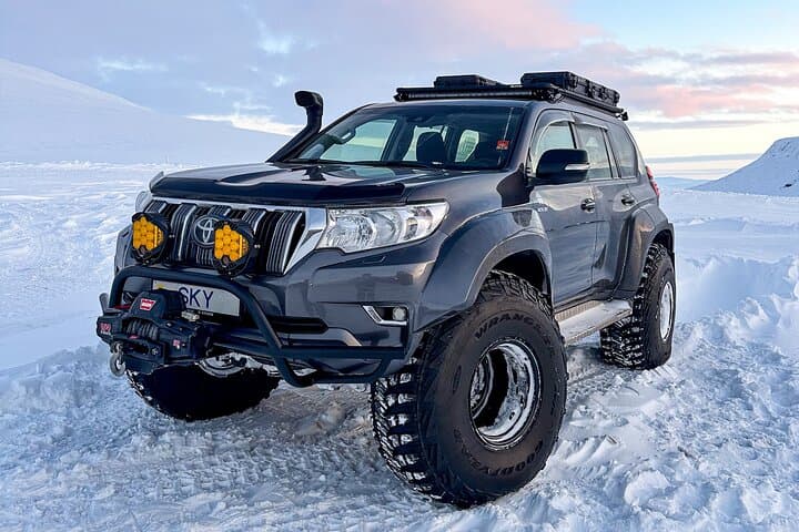 Private Superjeep Golden Circle & Langjökull Glacier Tour from Reykjavík