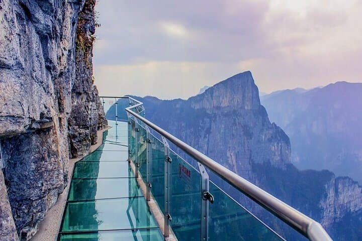 Tianmen Mountain Private Day Trip: Glass Skywalk, Heaven's Gate & Cable Car photo 5
