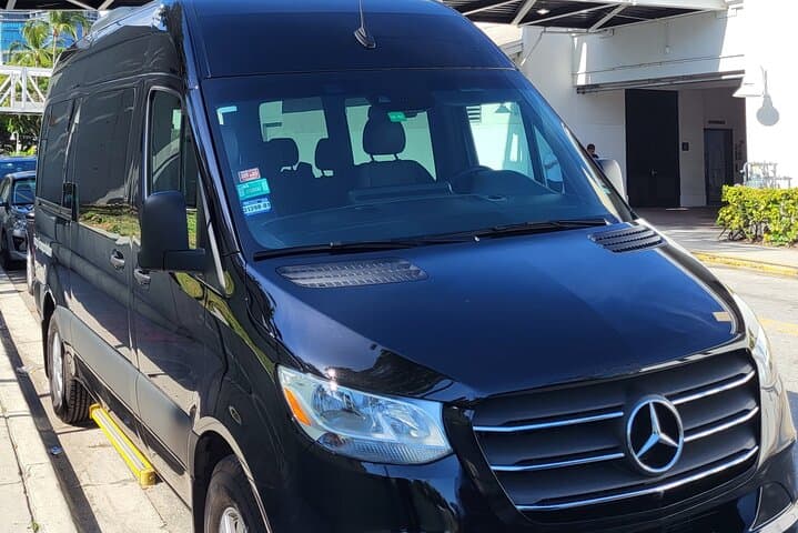 Port Miami to Miami Airport Private Transfer — Mercedes Sprinter Van (1–11 passengers) photo 4