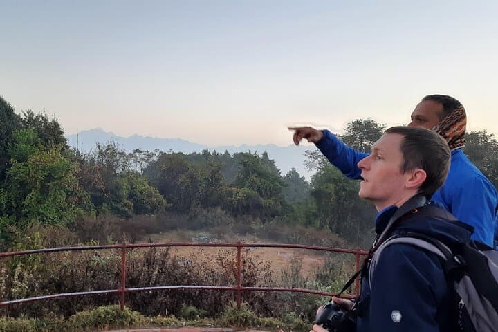 Sunrise Hike from Kathmandu: Nagarkot to Changunarayan Day Trek