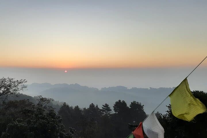 Sunrise Hike from Kathmandu: Nagarkot to Changunarayan Day Trek photo 2