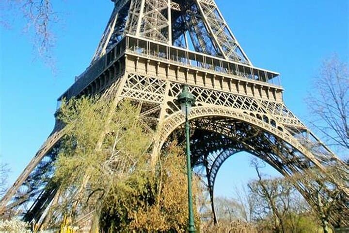 Rolls-Royce Paris Private Tour with Seine River Cruise — 6-Hour Luxury Sightseeing photo 2