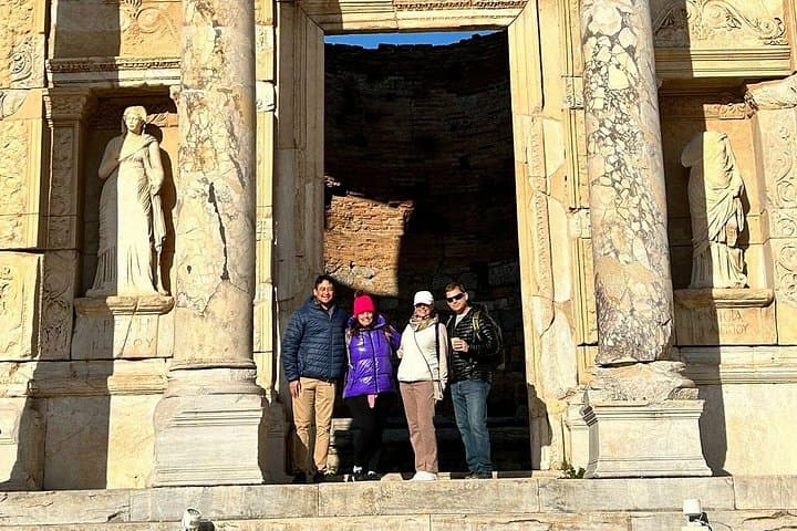 Two-Day Ephesus & Pamukkale Tour from Istanbul: Ancient Ruins and Thermal Terraces photo 3