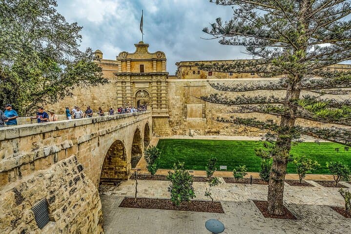 Malta Day Tour: Blue Grotto, Dingli Cliffs, Mdina & Valletta photo 4